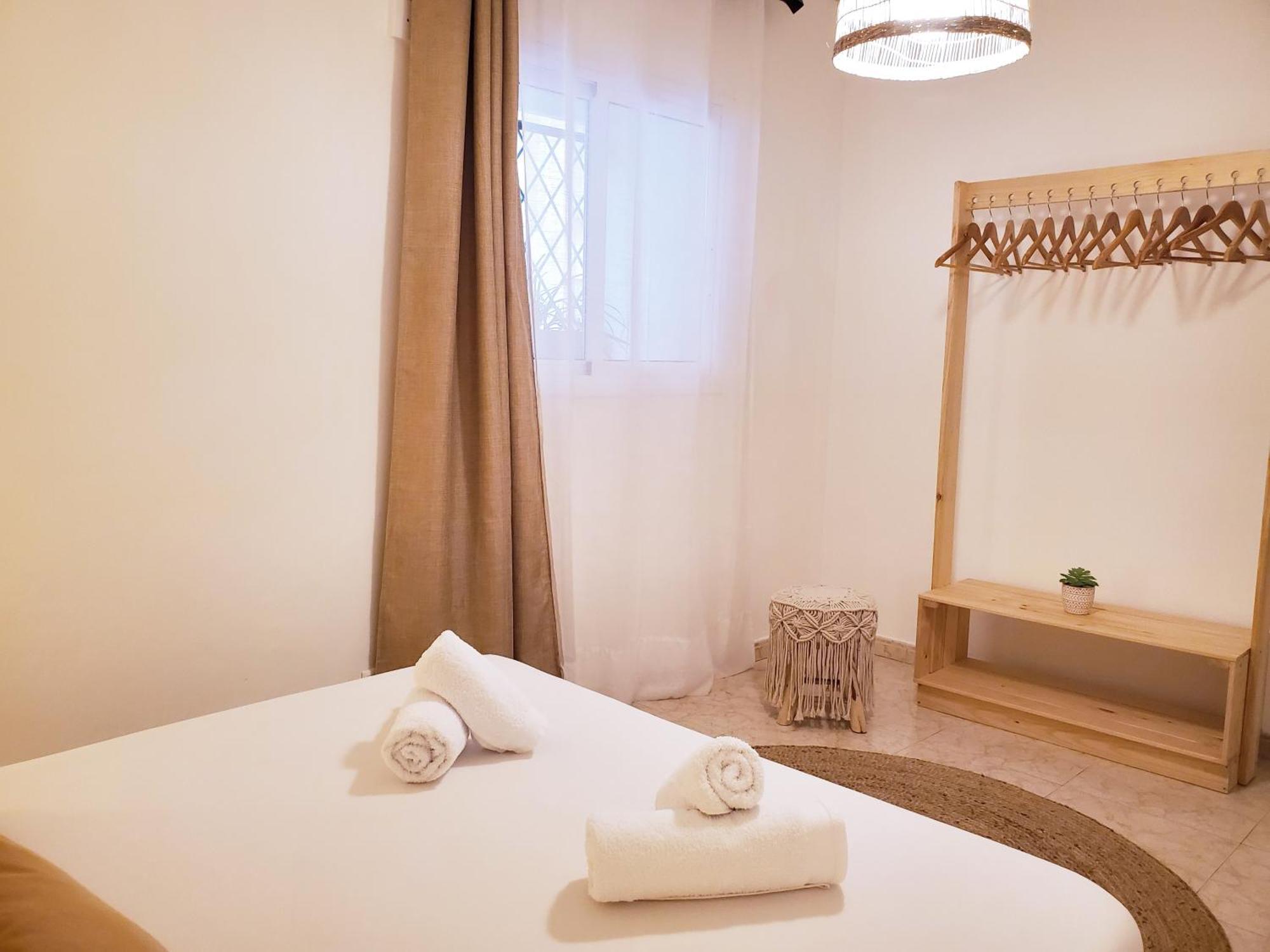 Apartamento Centrico Con Patio Privado Tarragona Exteriör bild